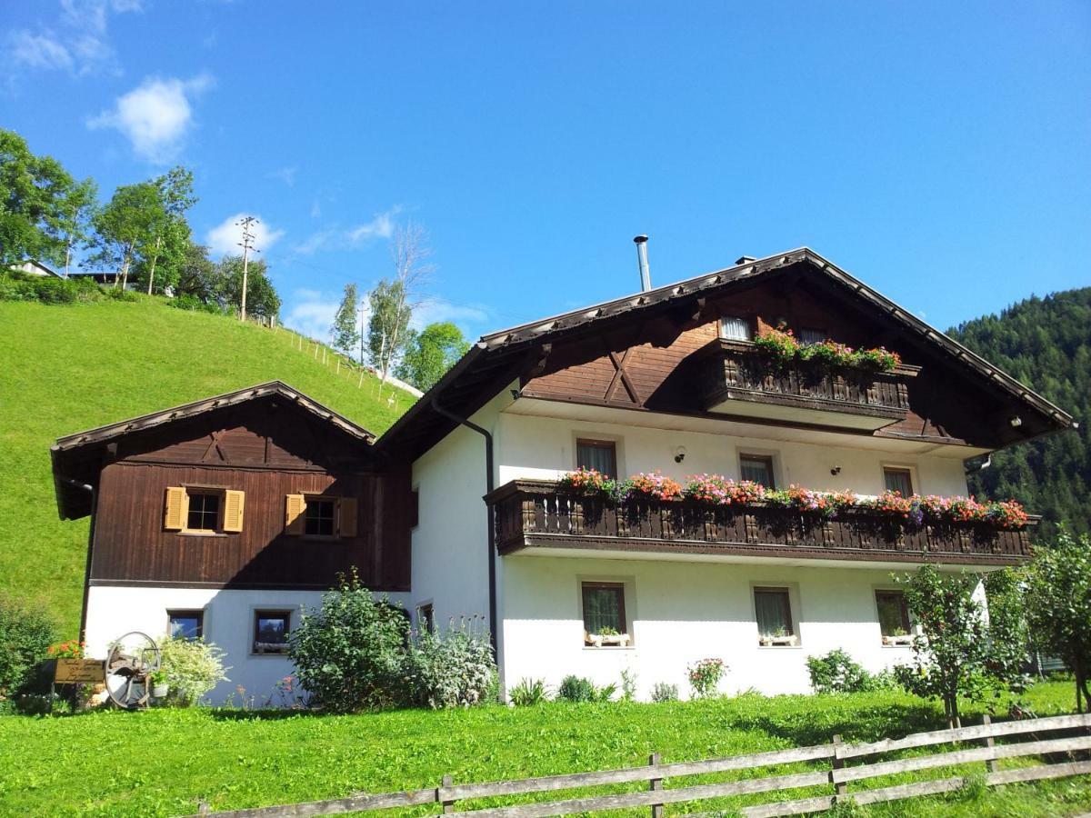 Ferienhaus-Gruenfelder Luson Dış mekan fotoğraf